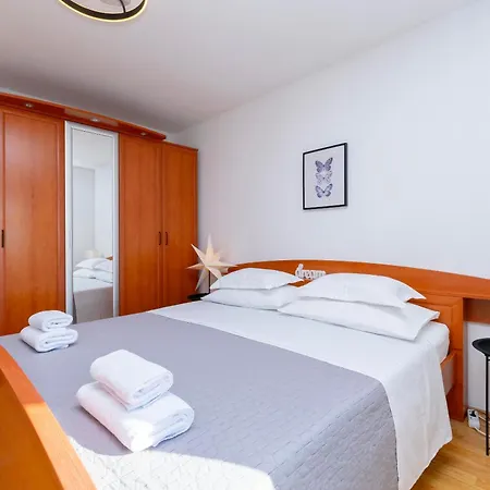 Apartamento Marijo Baška Voda